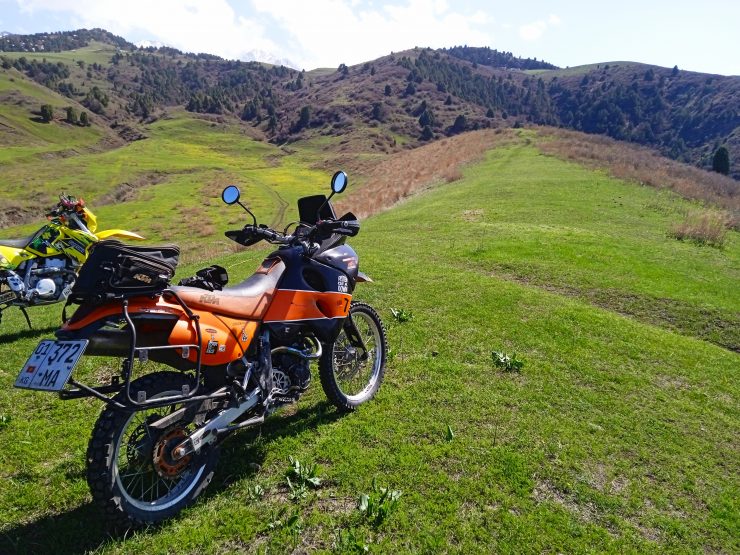 motorcycle rental in kkirgistan