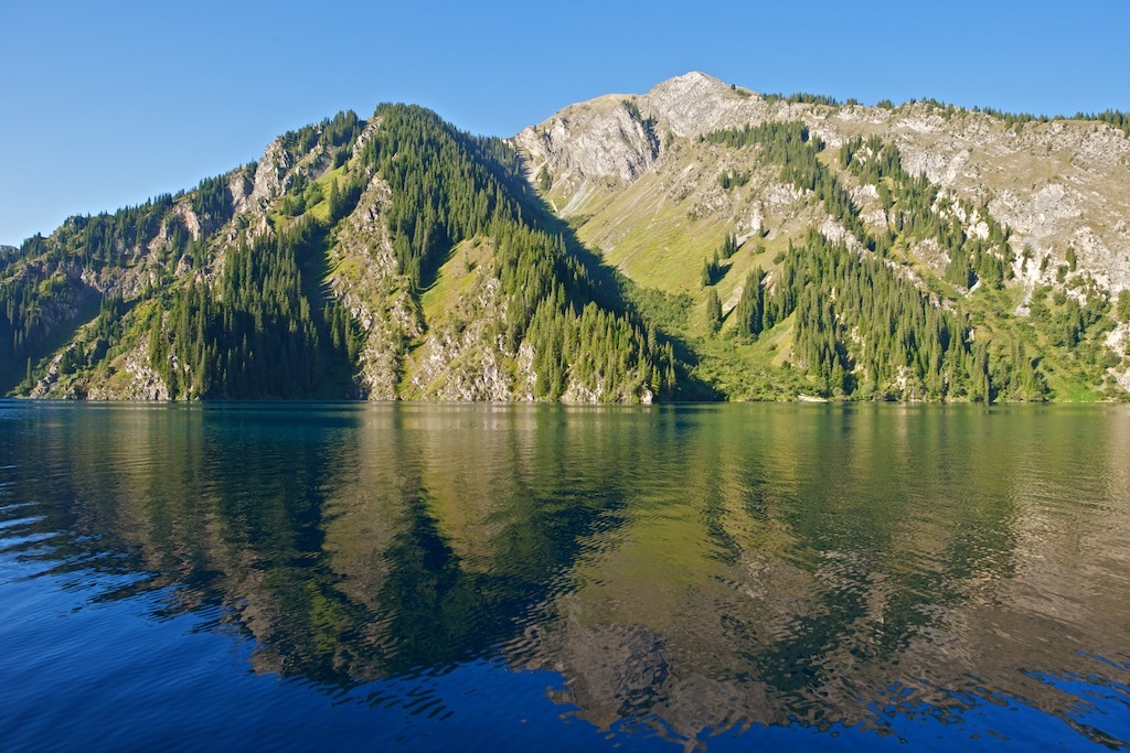 sary chelek lake1