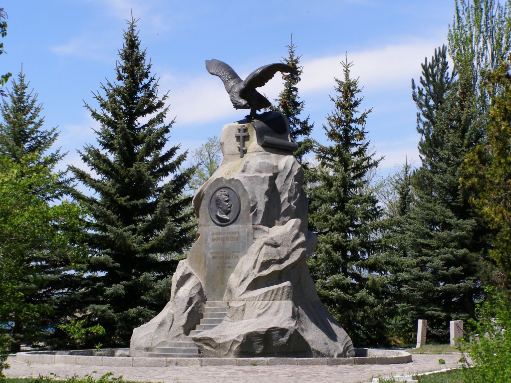 Nikolai-Przewalski-memorial-Karakol-Kyrgyzstan
